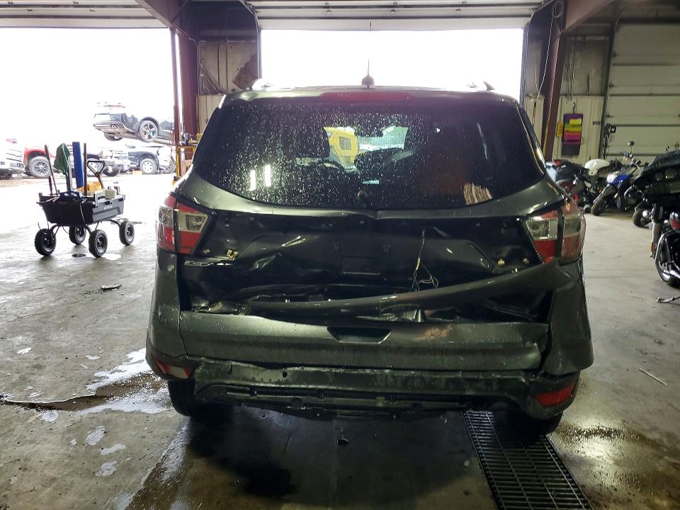 53900006 :رقم المزاد ، 1FMCU9G91HUB62567 vin ، 2017 Ford Escape مزاد بيع