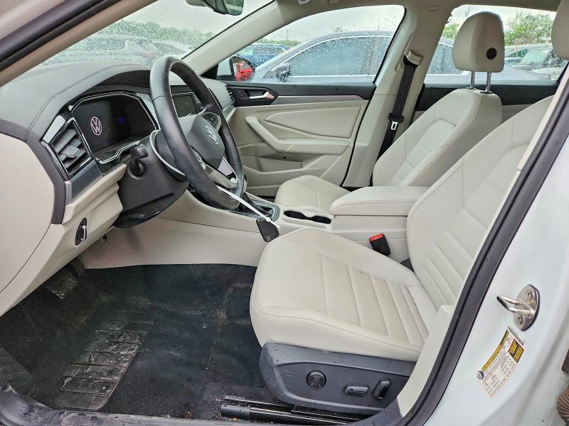 54472666 :رقم المزاد ، 3VW7M7BU7NM021571 vin ، 2022 Volkswagen Jetta مزاد بيع