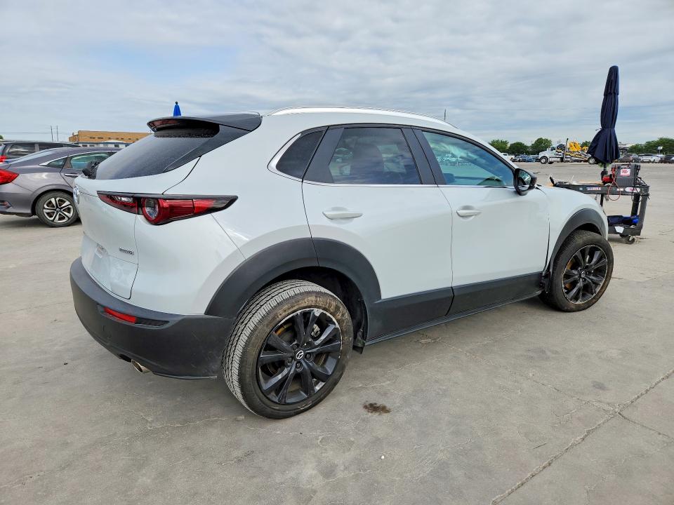 2024 Mazda Cx-30 მანქანა იყიდება აუქციონზე, vin: 3MVDMBBM4RM701778, აუქციონის ნომერი: 52706096
