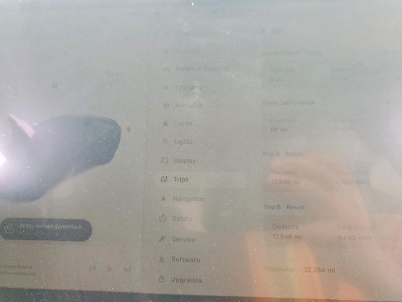 54159696 :رقم المزاد ، 5YJ3E1EAXPF437151 vin ، 2023 Tesla Model 3 مزاد بيع