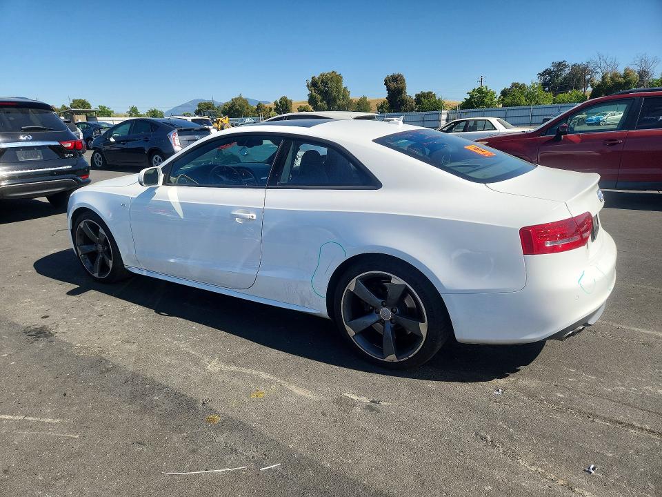 54139526 :رقم المزاد ، WAUVVAFR9CA001355 vin ، 2012 Audi S5 مزاد بيع