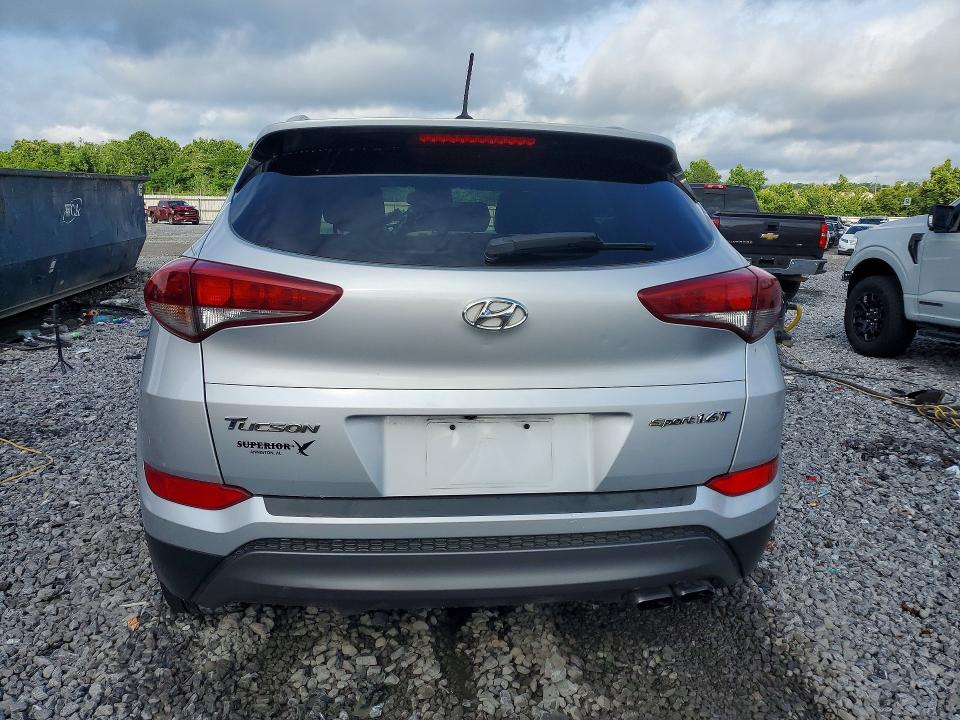 2016 Hyundai Tucson მანქანა იყიდება აუქციონზე, vin: KM8J33A2XGU256027, აუქციონის ნომერი: 54682706
