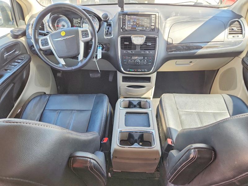 Продажа на аукционе авто 2016 Chrysler Town & Country, vin: 2C4RC1BG7GR221996, номер лота: 55189886