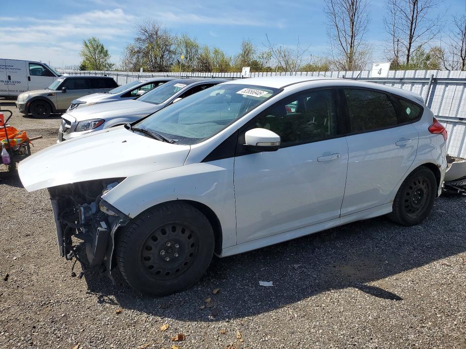 52856946 :رقم المزاد ، 1FADP3K23HL305019 vin ، 2017 Ford Focus مزاد بيع