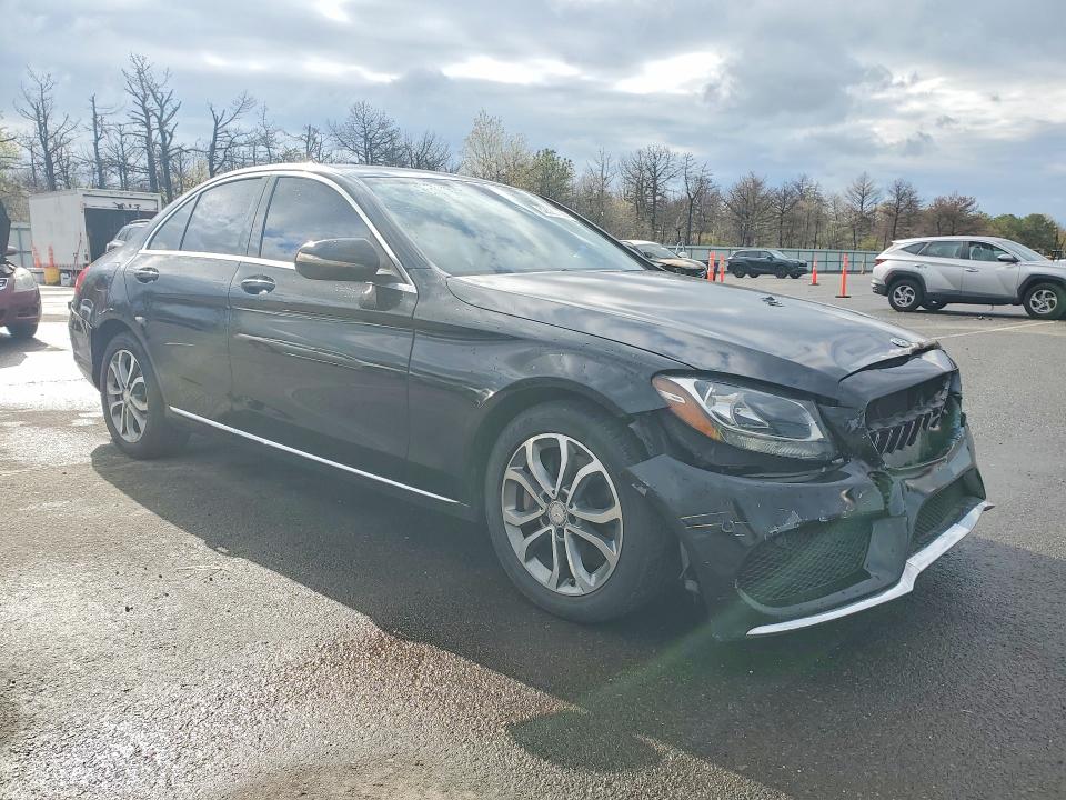 Продажа на аукционе авто 2015 Mercedes-benz C, vin: 55SWF4JB0FU043083, номер лота: 52523906