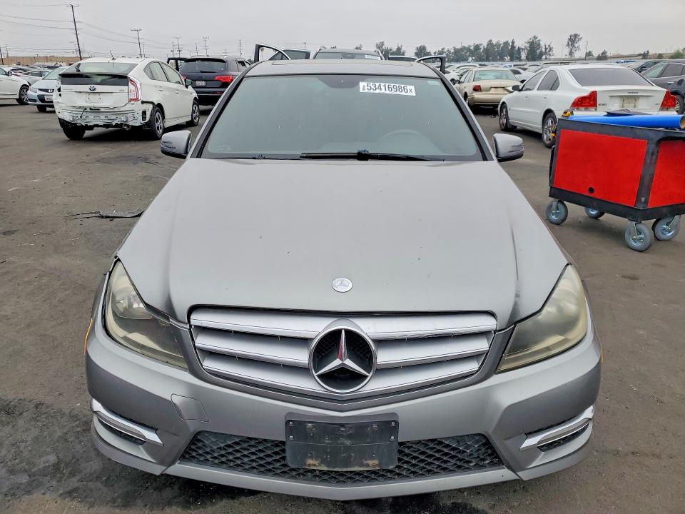 2012 Mercedes-benz C მანქანა იყიდება აუქციონზე, vin: WDDGF4HBXCA615833, აუქციონის ნომერი: 53416986