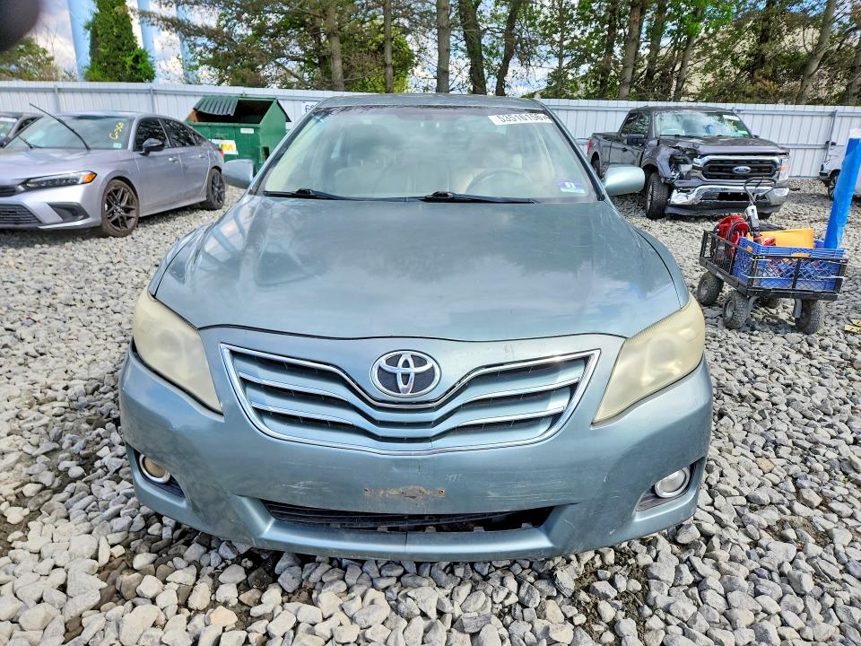 53516156 :رقم المزاد ، 4T1BF3EK3AU545859 vin ، 2010 Toyota Camry مزاد بيع