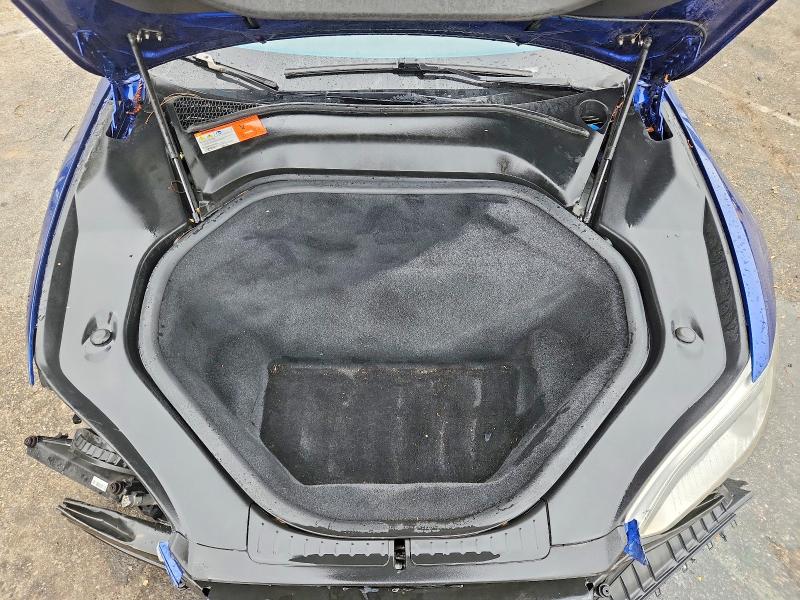 Продажа на аукционе авто 2015 Tesla Model S, vin: 5YJSA1E20FF114287, номер лота: 52920206