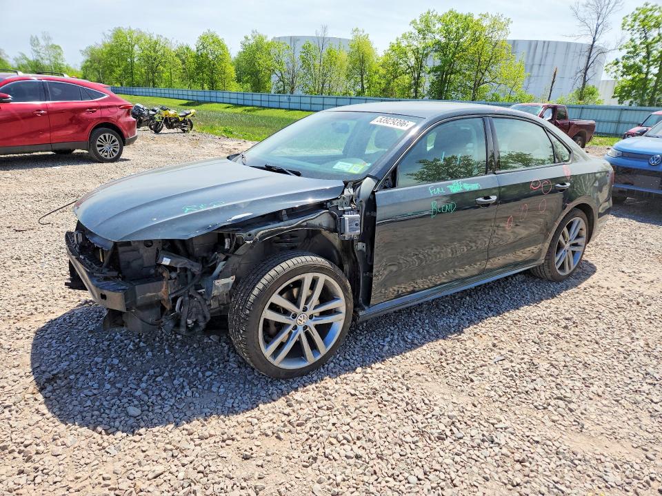 53929396 :رقم المزاد ، 1VWAA7A30JC000516 vin ، 2018 Volkswagen Passat مزاد بيع