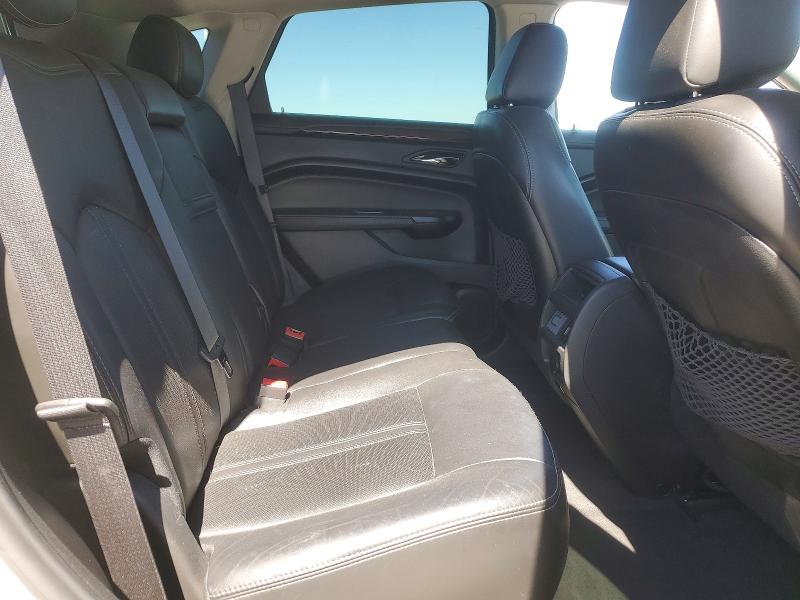 53383286 :رقم المزاد ، 3GYFNEE34FS556402 vin ، 2015 Cadillac Srx مزاد بيع
