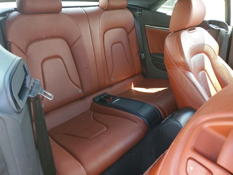 53078846 :رقم المزاد ، WAUCGAFH6BN015858 vin ، 2011 Audi S5 مزاد بيع