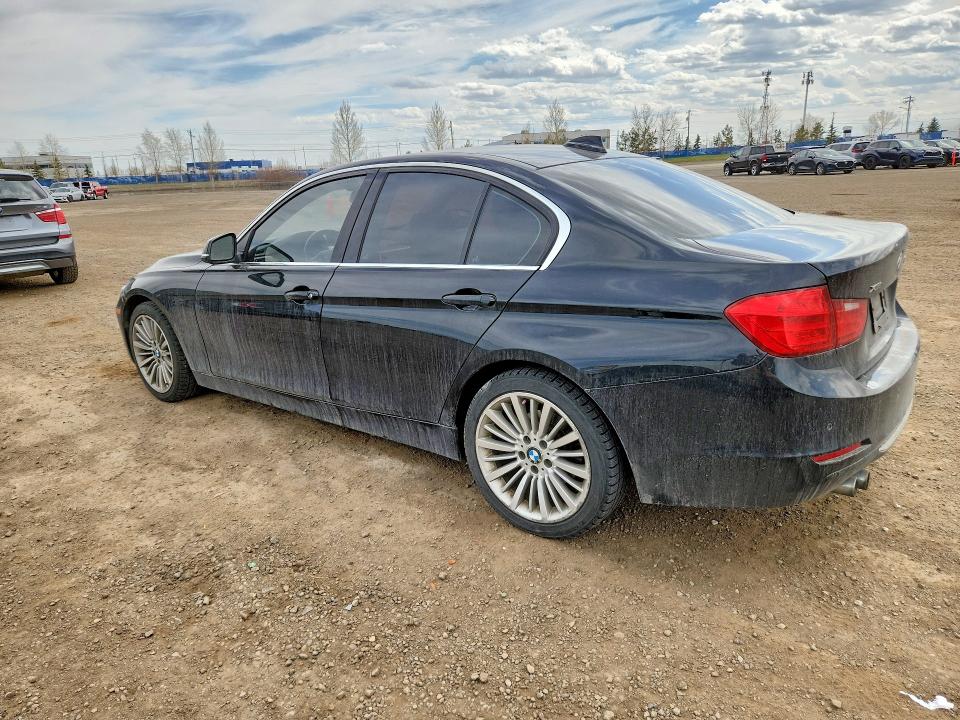 2014 Bmw 328 მანქანა იყიდება აუქციონზე, vin: WBA3B3C5XEJ982442, აუქციონის ნომერი: 51552706