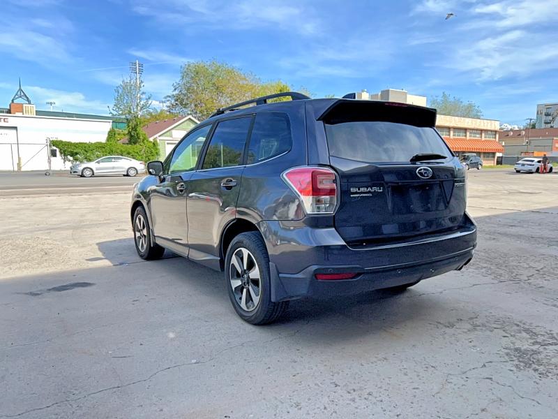 Продаж на аукціоні авто 2018 Subaru Forester, vin: JF2SJARC8JH596519, номер лоту: 52458996