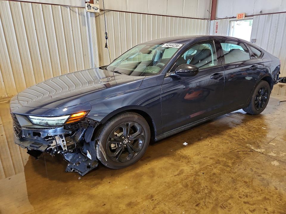 54544256 :رقم المزاد ، 1HGCY1F49SA057074 vin ، 2025 Honda Accord مزاد بيع