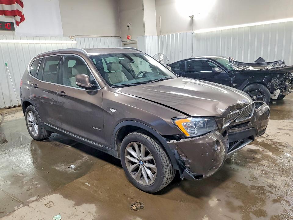 51801376 :رقم المزاد ، 5UXWX9C57D0A23249 vin ، 2013 Bmw X3 مزاد بيع