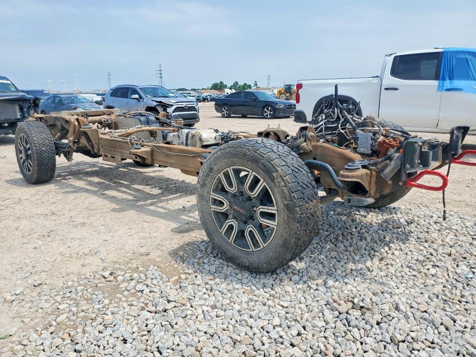 52879236 :رقم المزاد ، 1GT49PEY9NF142737 vin ، 2022 Gmc Sierra مزاد بيع