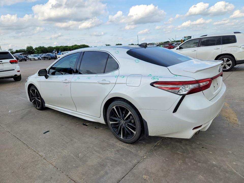 55052966 :رقم المزاد ، 4T1BZ1HK1KU026799 vin ، 2019 Toyota Camry مزاد بيع