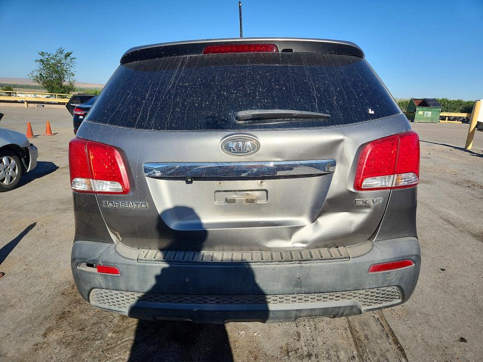 54701466 :رقم المزاد ، 5XYKUDA29BG112961 vin ، 2011 Kia Sorento مزاد بيع