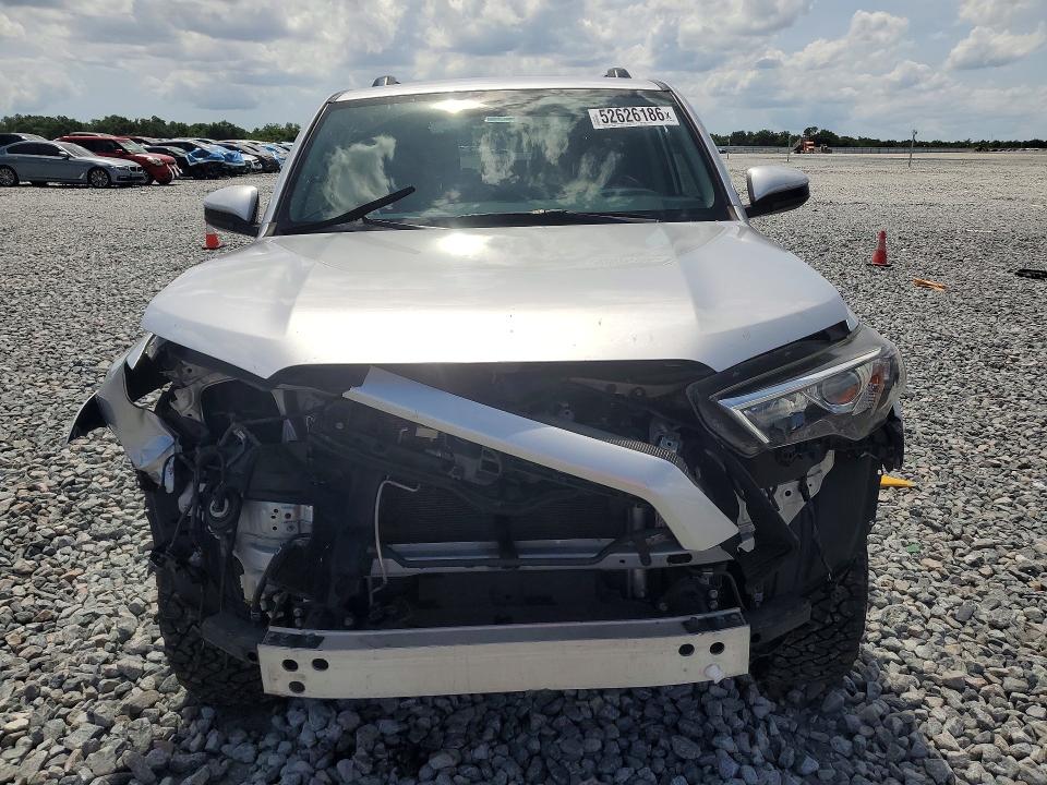 Auction sale of the 2019 Toyota 4runner, vin: JTEZU5JRXK5196939, lot number: 52626186