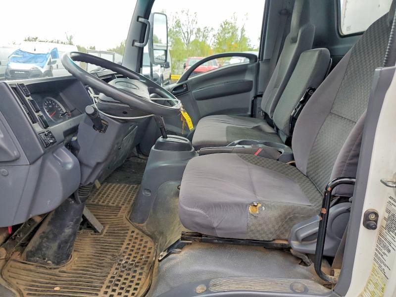 52184696 :رقم المزاد ، JALE5W161F7902295 vin ، 2015 Isuzu Nqr مزاد بيع