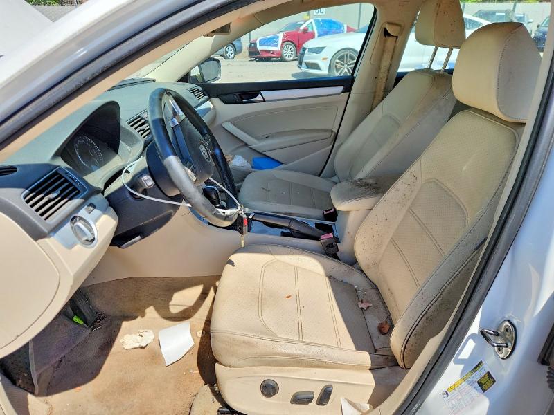 52345456 :رقم المزاد ، 1VWBP7A31DC043804 vin ، 2013 Volkswagen Passat مزاد بيع