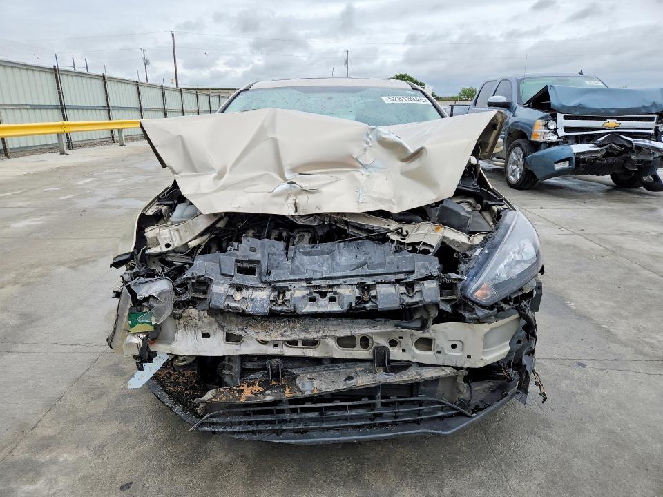 52813946 :رقم المزاد ، 1FADP3H23JL259141 vin ، 2018 Ford Focus مزاد بيع