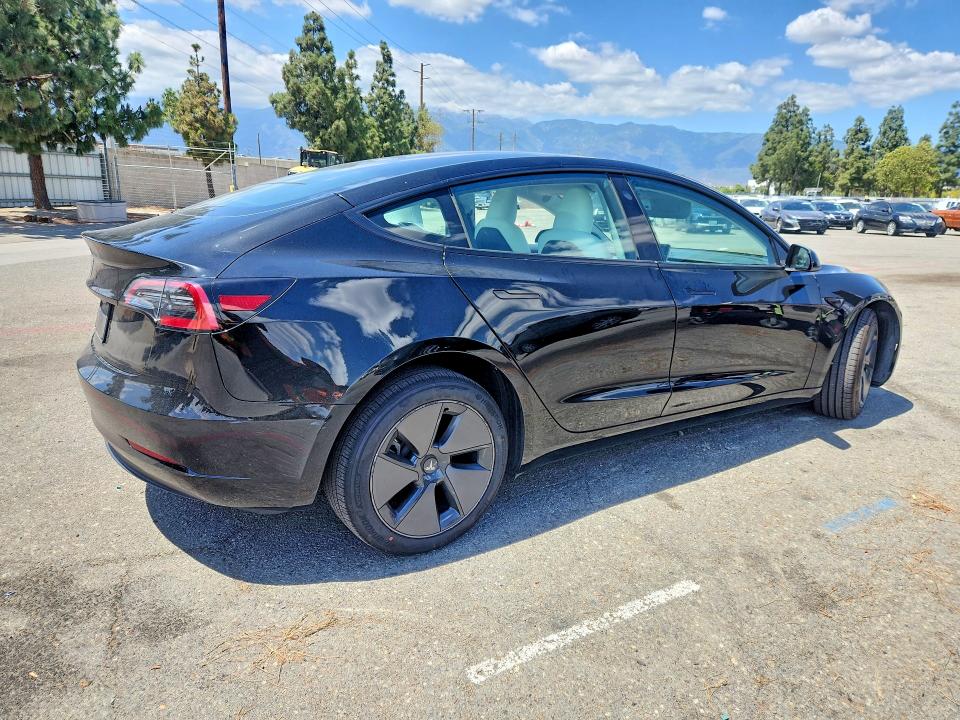 Продажа на аукционе авто 2023 Tesla Model 3, vin: 5YJ3E1EAXPF581783, номер лота: 55457126