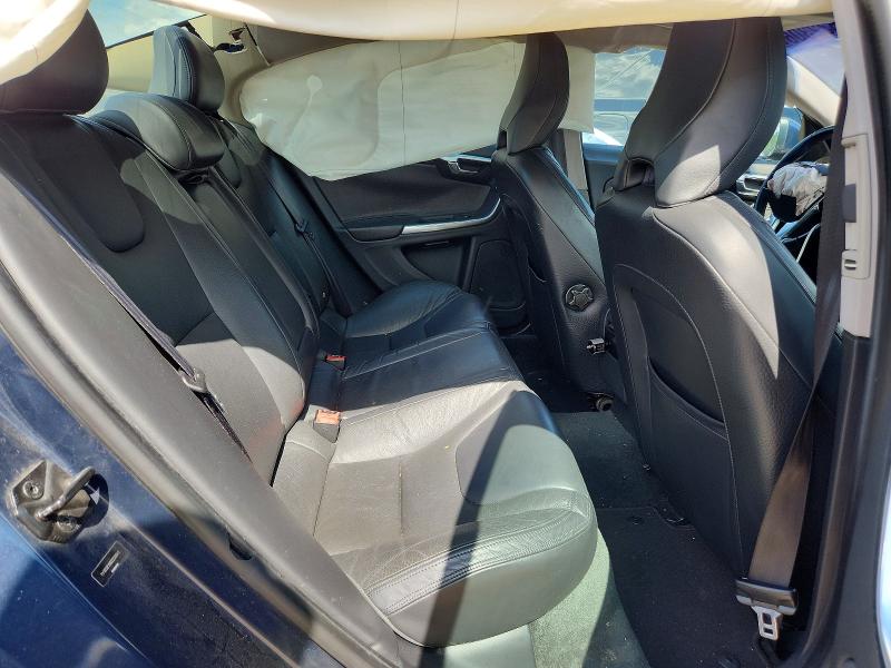 2013 Volvo S60 მანქანა იყიდება აუქციონზე, vin: YV1612FS8D2230840, აუქციონის ნომერი: 54632306