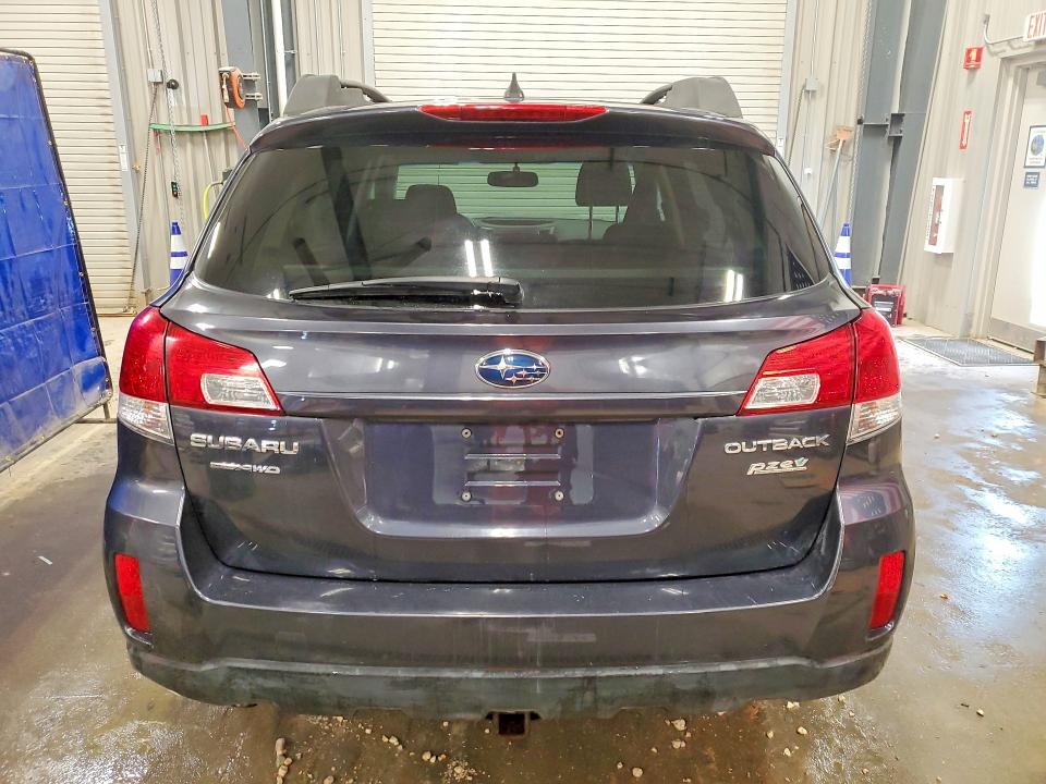 52691126 :رقم المزاد ، 4S4BRBFC0B3383396 vin ، 2011 Subaru Outback مزاد بيع