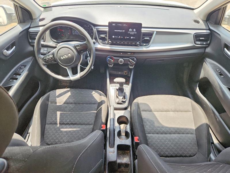 52998986 :رقم المزاد ، 3KPA24AD6NE496380 vin ، 2022 Kia Rio مزاد بيع