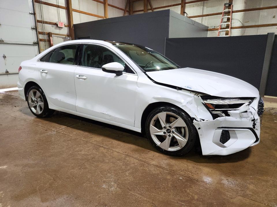 52442806 :رقم المزاد ، WAUAUDGY8RA066974 vin ، 2024 Audi A3 مزاد بيع