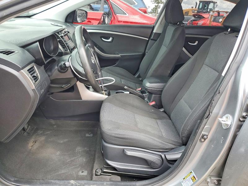 55441286 :رقم المزاد ، KMHD35LH5HU381397 vin ، 2017 Hyundai Elantra Gt مزاد بيع