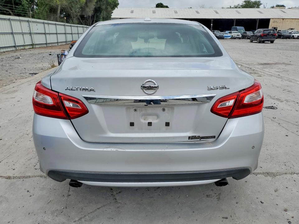 Продаж на аукціоні авто 2017 Nissan Altima, vin: 1N4BL3AP3HC174285, номер лоту: 53716826
