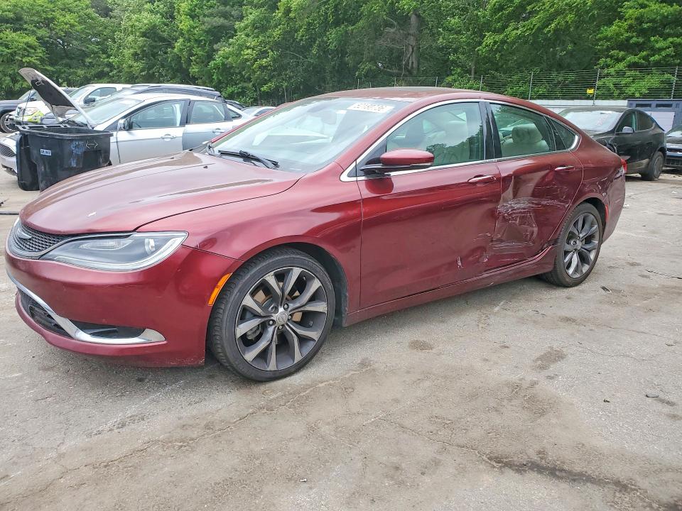 52180736 :رقم المزاد ، 1C3CCCCG6FN583043 vin ، 2015 Chrysler 200 مزاد بيع
