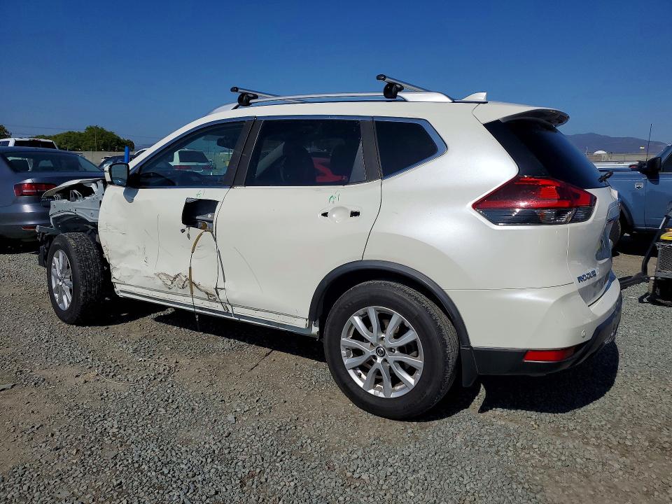 52557846 :رقم المزاد ، JN8AT2MT0LW040791 vin ، 2020 Nissan Rogue مزاد بيع