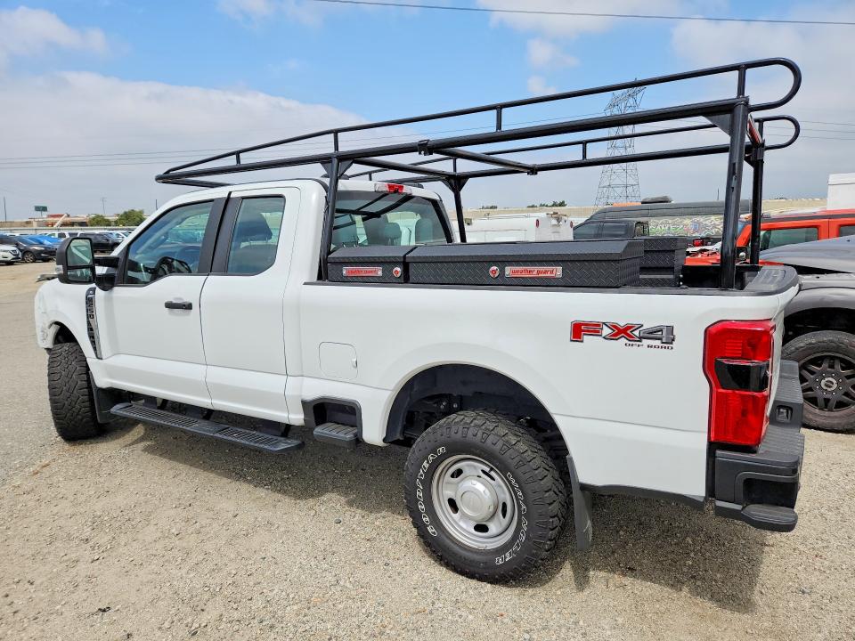 48710836 :رقم المزاد ، 1FT7X2BAXREC11914 vin ، 2024 Ford F250 مزاد بيع