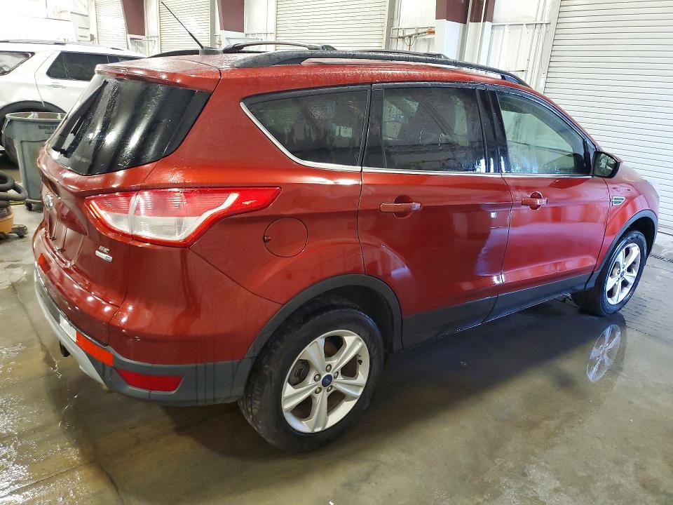 Продажа на аукционе авто 2015 Ford Escape, vin: 1FMCU9GXXFUB84580, номер лота: 55550006