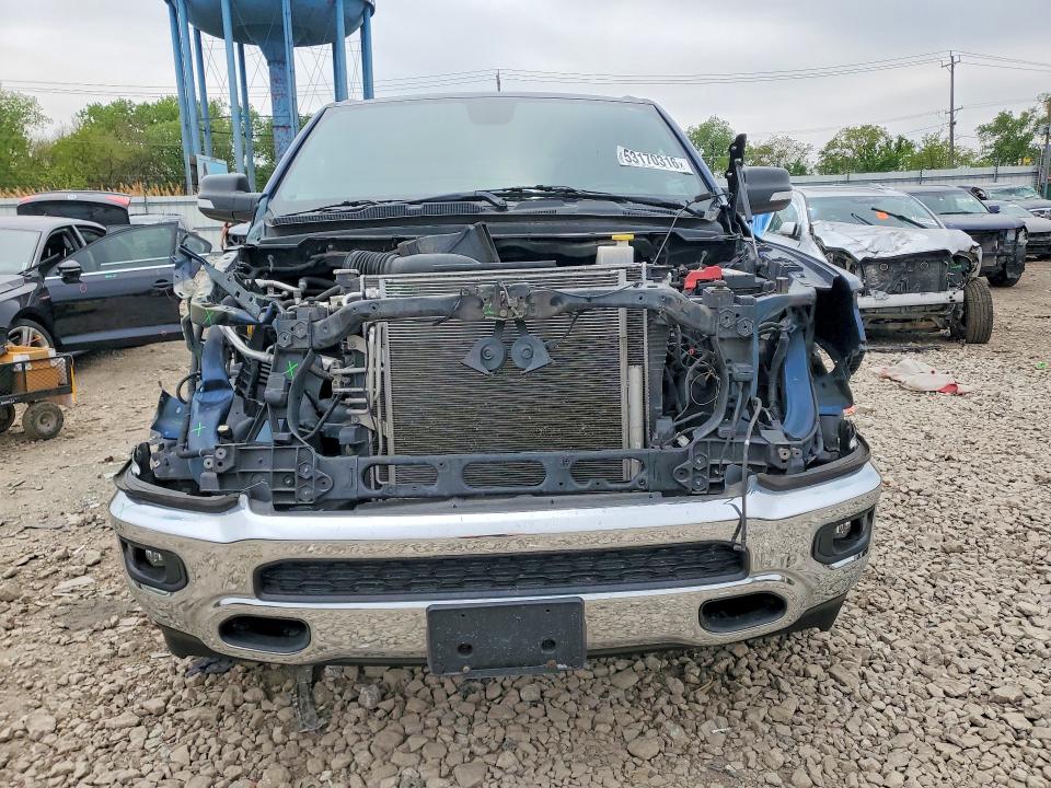 53170316 :رقم المزاد ، 1C6SRFFT8KN918983 vin ، 2019 Ram 1500 مزاد بيع