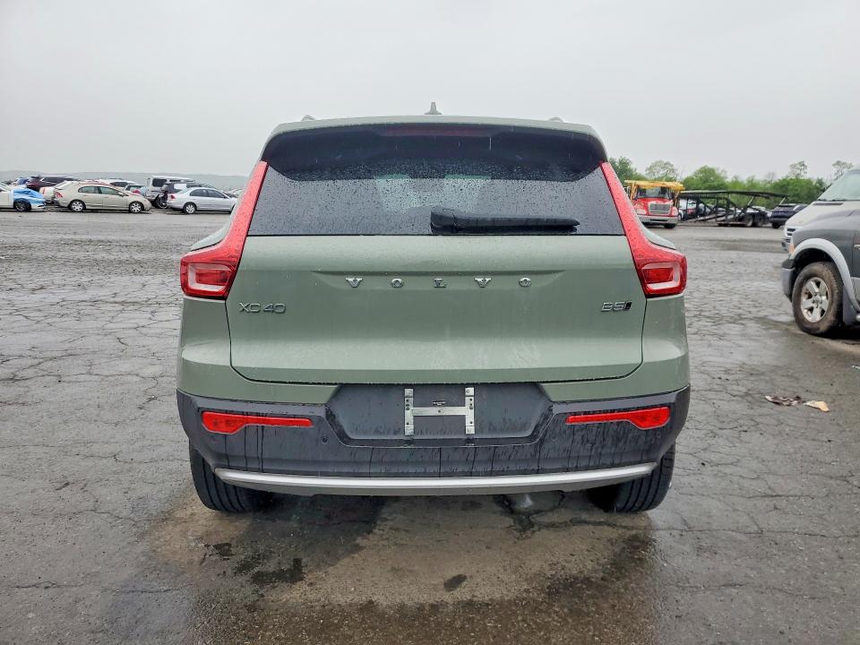 2025 Volvo Xc40 მანქანა იყიდება აუქციონზე, vin: YV4L12UJ1S2570263, აუქციონის ნომერი: 54493366