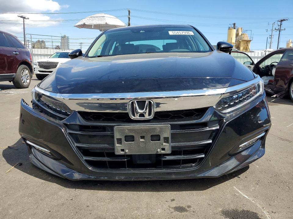 Продажа на аукционе авто 2019 Honda Accord, vin: 1HGCV3F98KA019819, номер лота: 55457996