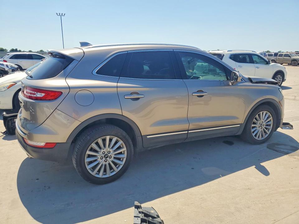 Продажа на аукционе авто 2019 Lincoln Mkc, vin: 5LMCJ1C99KUL39029, номер лота: 53262936