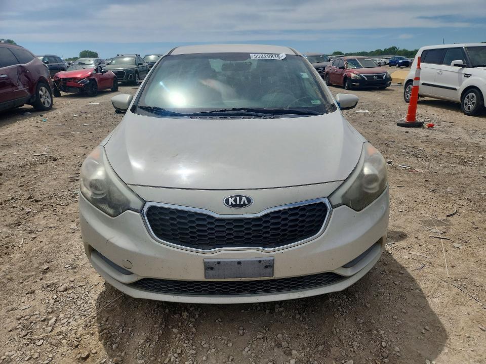 Продажа на аукционе авто 2015 Kia Forte, vin: KNAFK4A6XF5284616, номер лота: 55228816