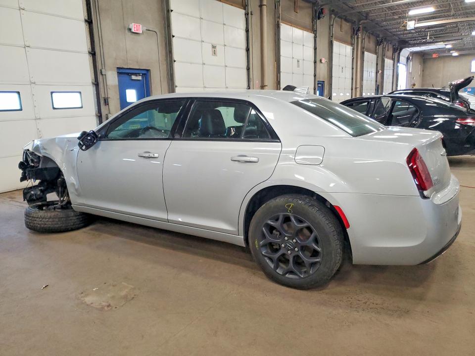54846686 :رقم المزاد ، 2C3CCAGG7LH164797 vin ، 2020 Chrysler 300 مزاد بيع