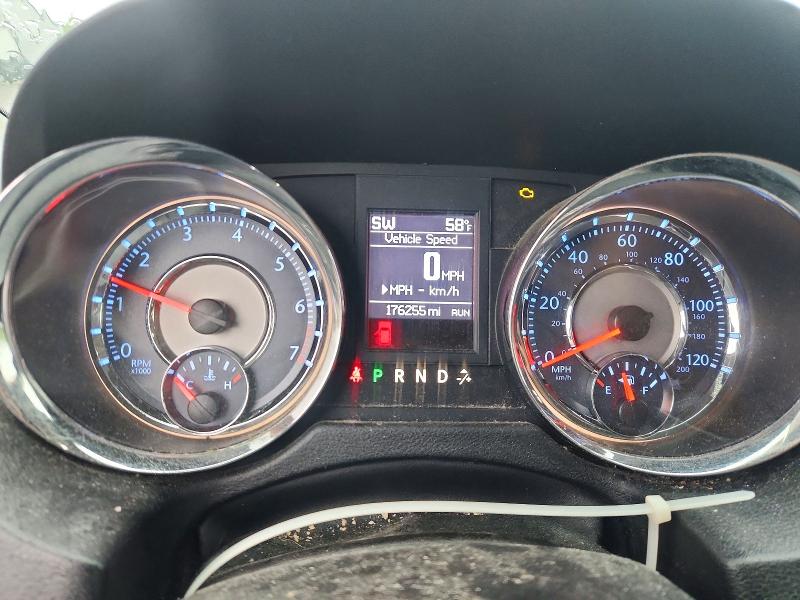 51856596 :رقم المزاد ، 2C4RC1CG8ER413360 vin ، 2014 Chrysler Town & Country مزاد بيع