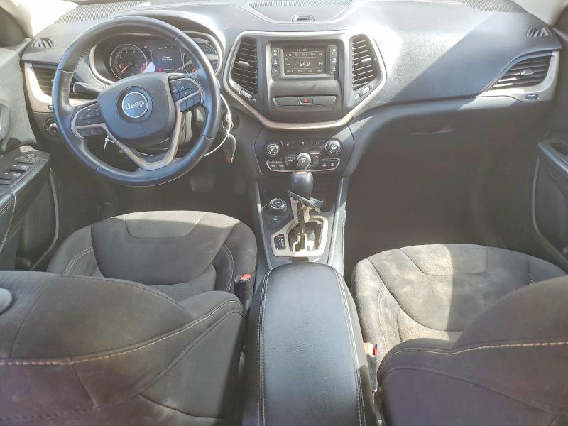 52482506 :رقم المزاد ، 1C4PJMCB3FW739076 vin ، 2015 Jeep Cherokee مزاد بيع