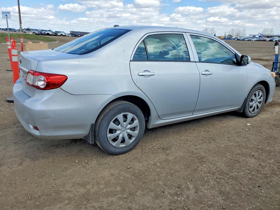 Продаж на аукціоні авто 2013 Toyota Corolla, vin: 2T1BU4EEXDC943484, номер лоту: 52475566