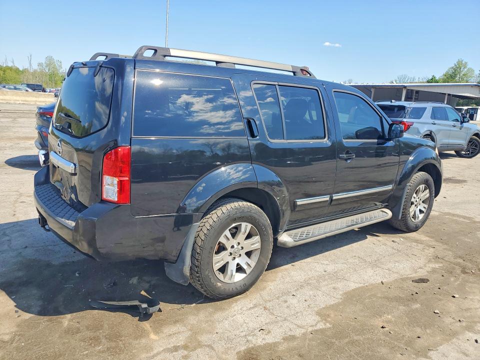 52472716 :رقم المزاد ، 5N1AR1NB7BC613854 vin ، 2011 Nissan Pathfinder مزاد بيع