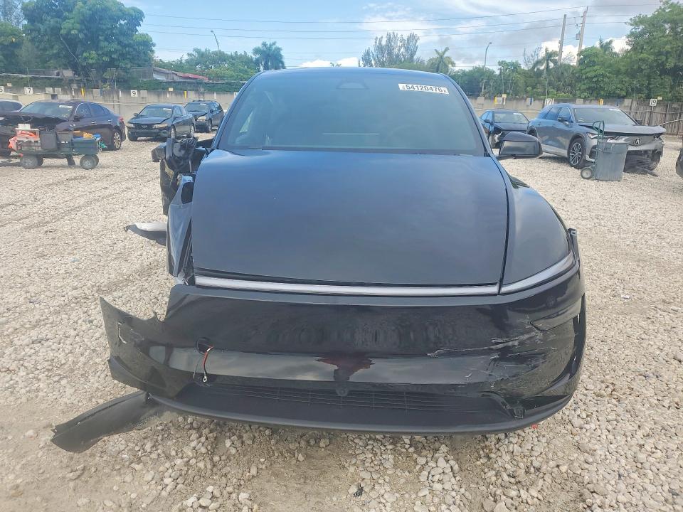 2026 Tesla Model Y მანქანა იყიდება აუქციონზე, vin: 7SAYGDED0TA655752, აუქციონის ნომერი: 54120476