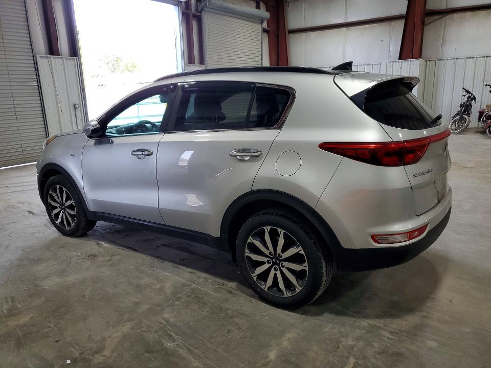 Продаж на аукціоні авто 2018 Kia Sportage, vin: KNDPNCAC6J7422535, номер лоту: 52221896