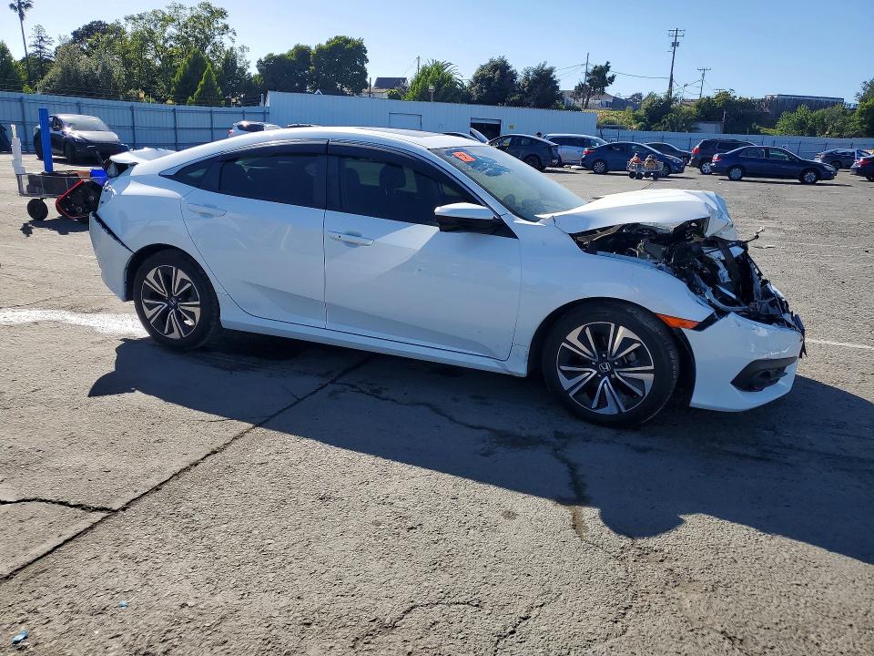 Продажа на аукционе авто 2018 Honda Civic, vin: JHMFC1F75JX004287, номер лота: 53755946